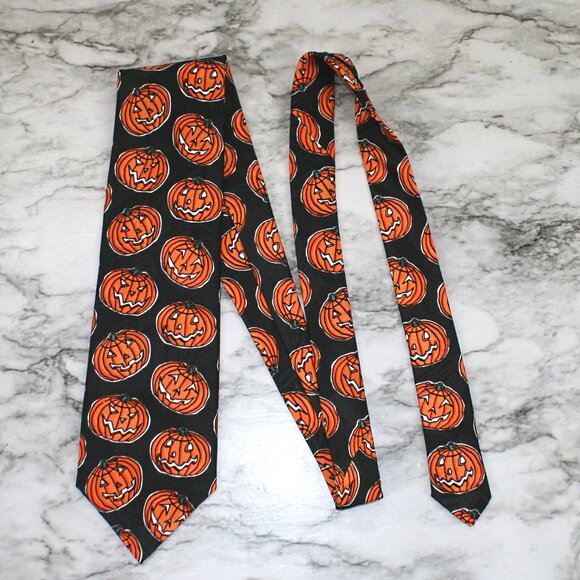 SURREY Necktie Halloween Pumpkin Jack O Lantern Menswear Neck Tie Orange Black - Picture 2 of 11